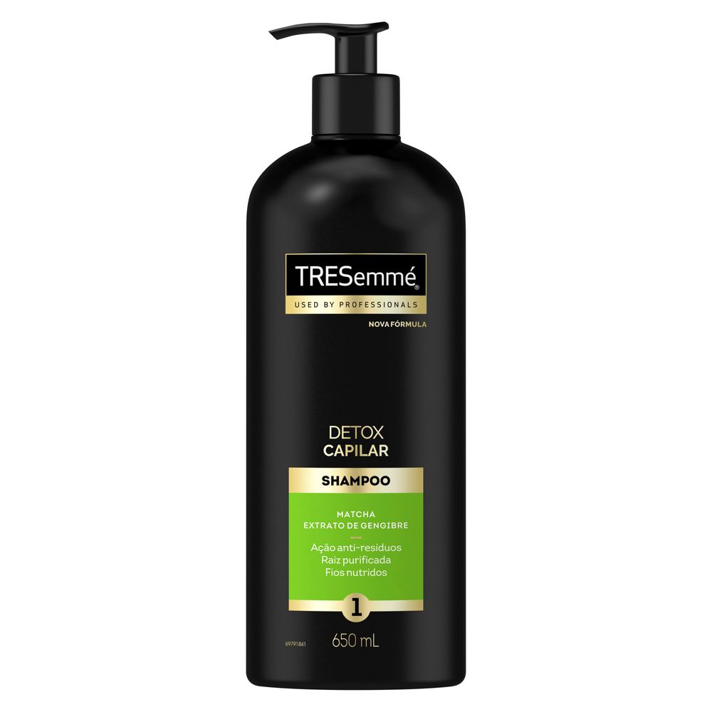 Frasco frontal do Shampoo TRESmmé Detox Capilar 650ml com destaque para ingredientes